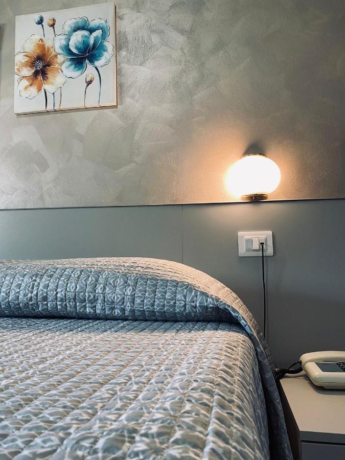 Hotel Vallisdea 萨拉孔西利纳 外观 照片