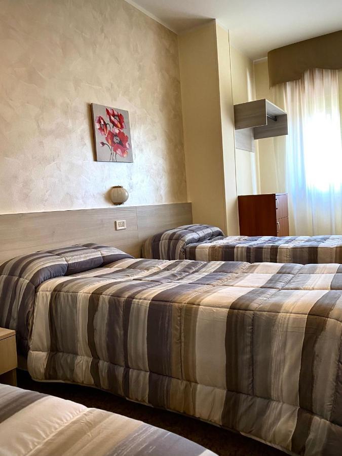 Hotel Vallisdea 萨拉孔西利纳 外观 照片