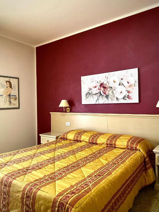 Hotel Vallisdea 萨拉孔西利纳 外观 照片